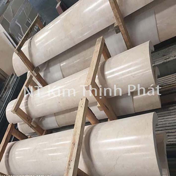 Cột đá tròn
