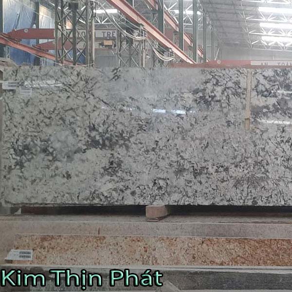 Đá hoa cương thiên nhiên